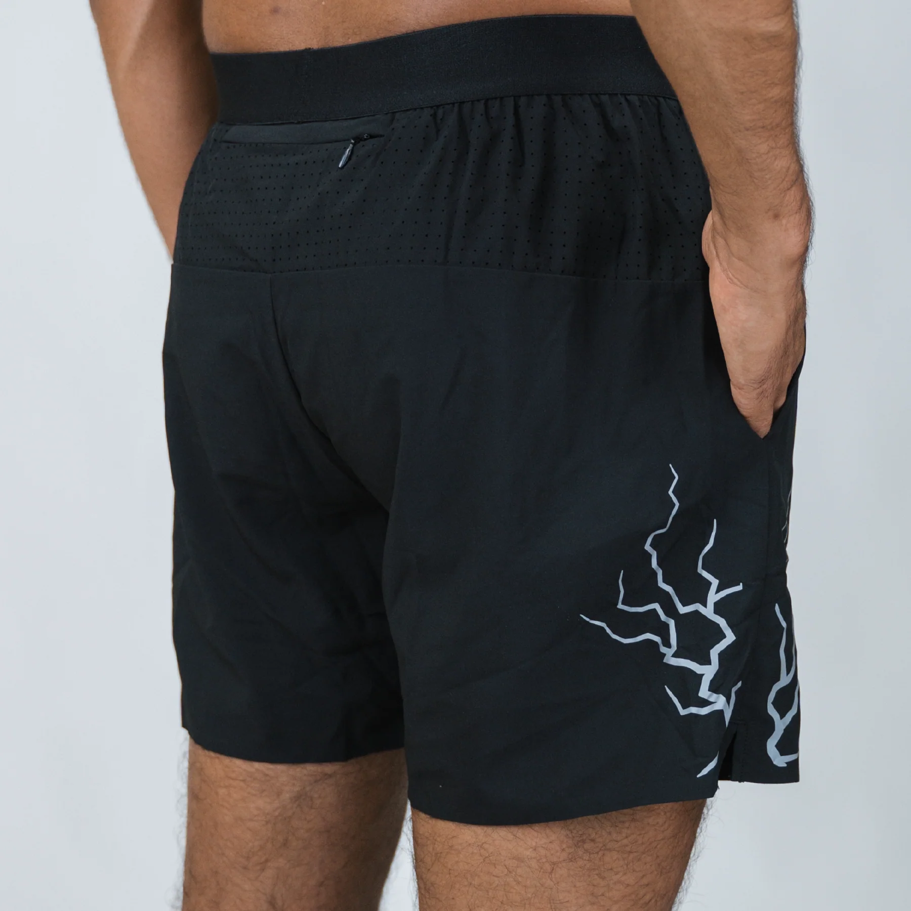 Mens Avigate 5" Fusion Short - Dystopian Dark Miles - Image 5