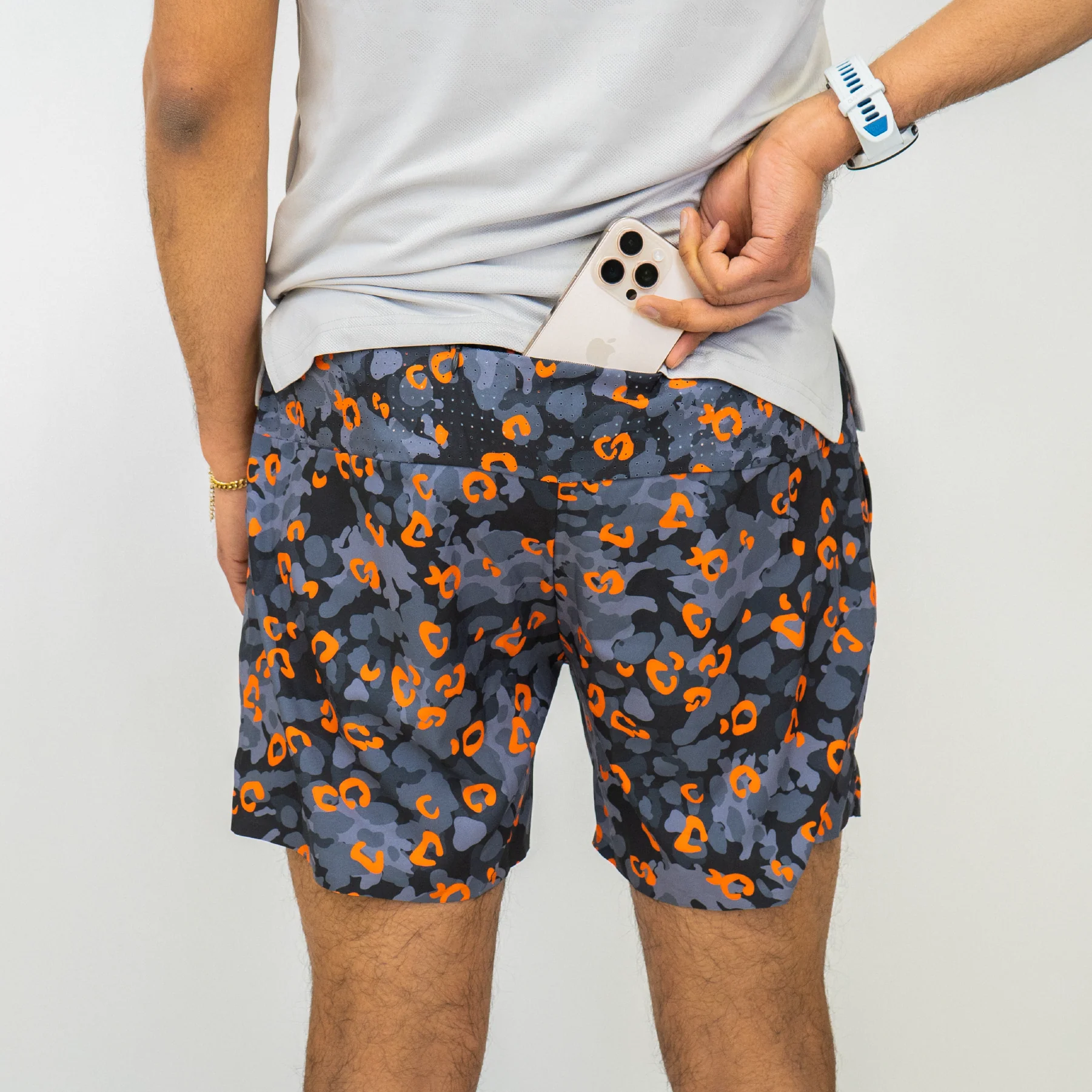 Mens Avigate 5" Fusion Short - Jag Camo Blaze - Image 5