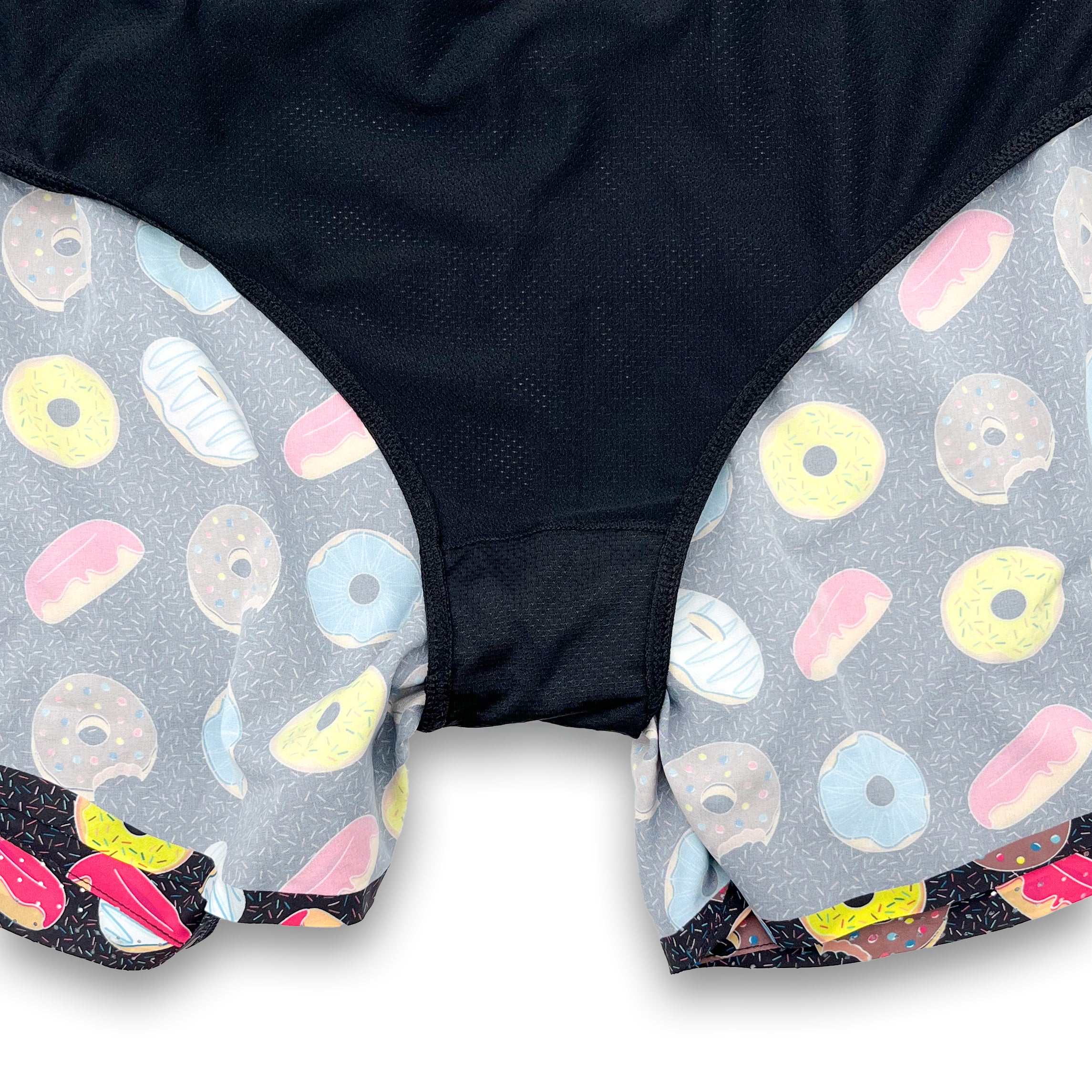 Womens Avigate 4" Mercy Short - Donuts - Image 5