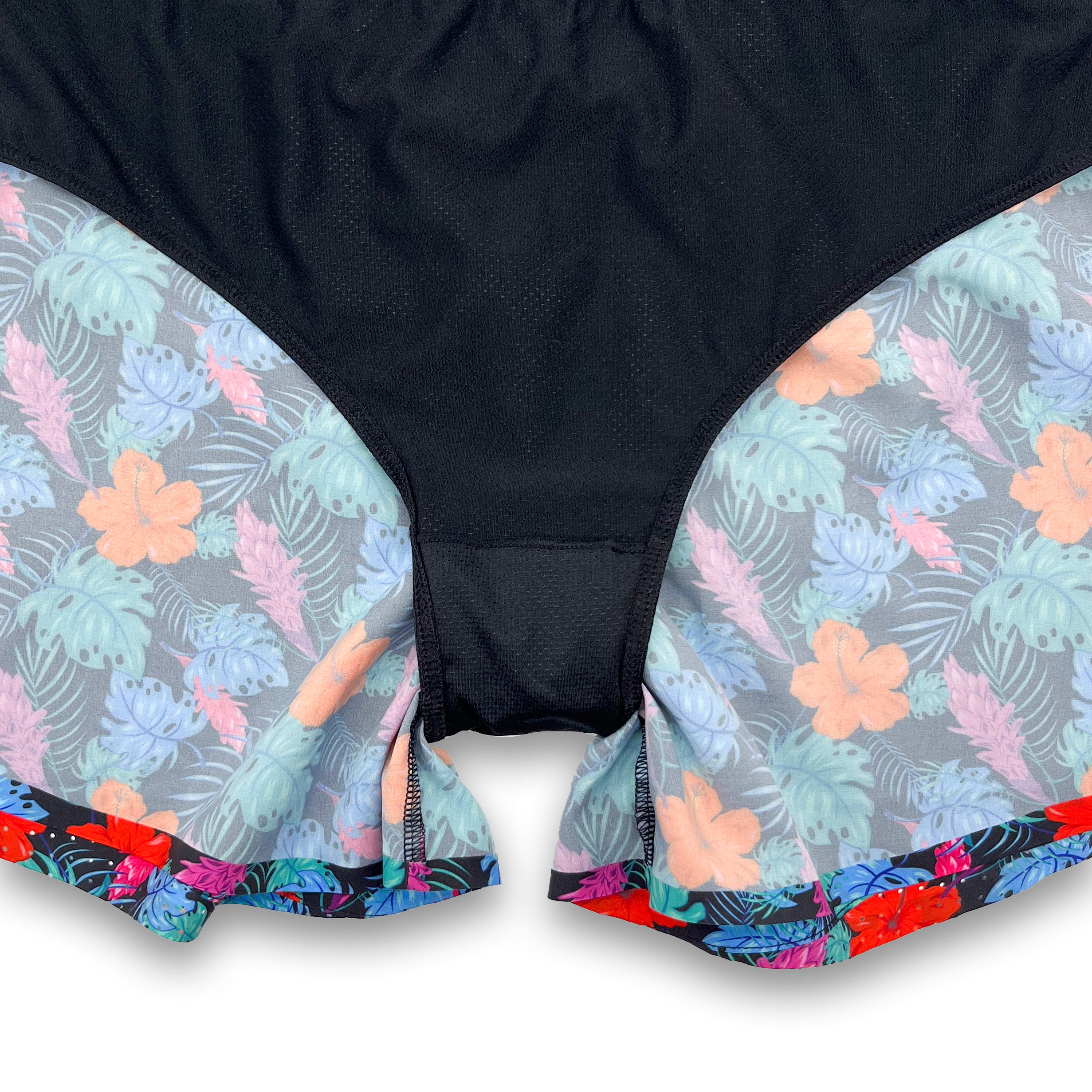 Womens Avigate 4" Mercy Short - Tropic Touchdown - Image 5